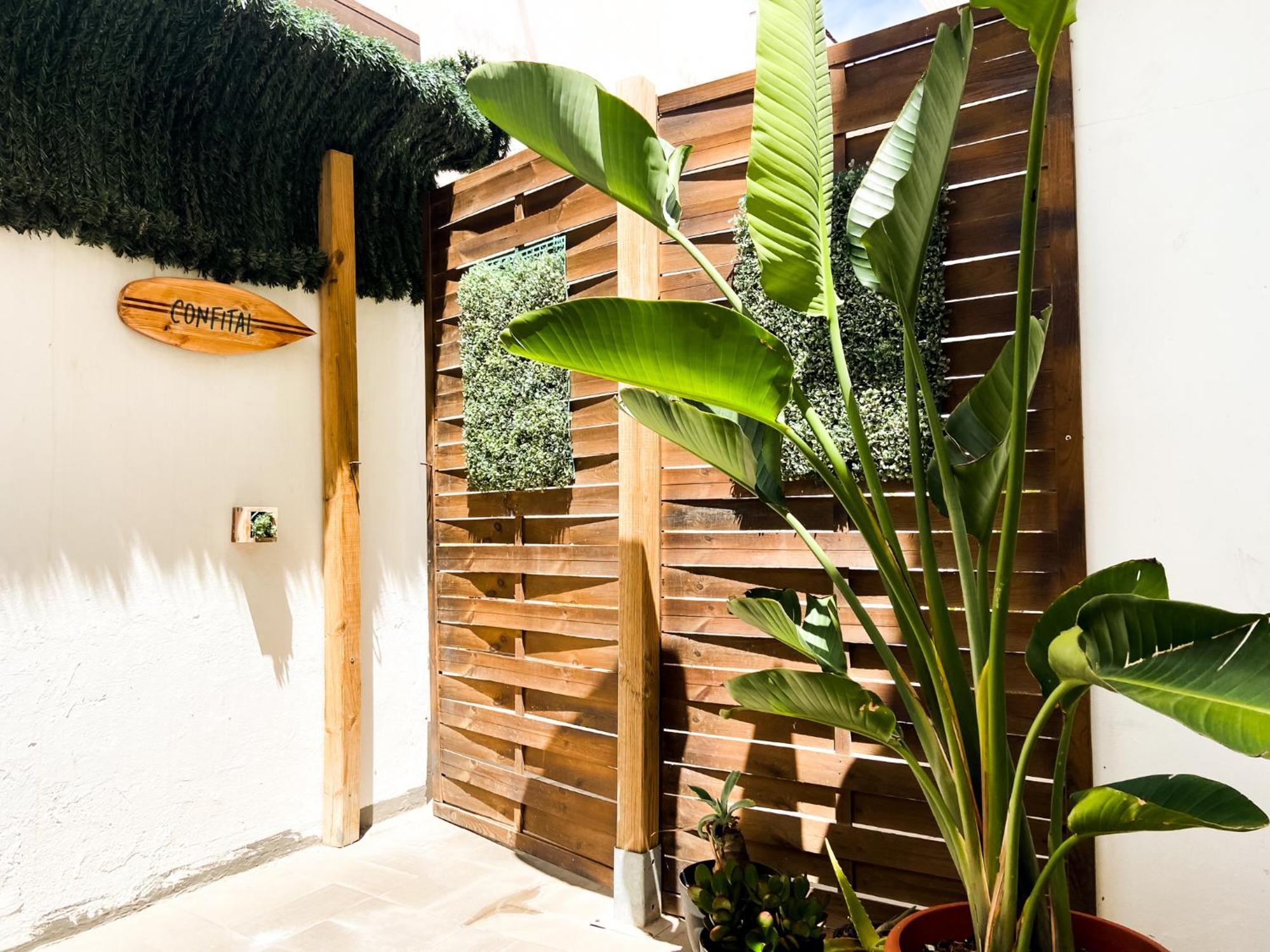 Agueita Surf Lodge Лас Палмас де Гран Канария Екстериор снимка